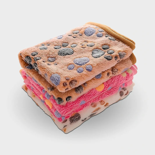 Soft Fluffy Pet Blanket with Cute Cartoon Patterns