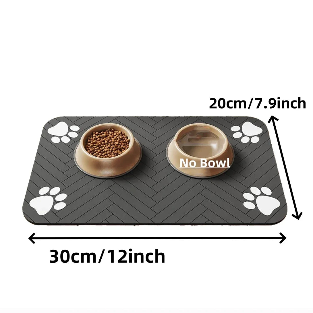 Non-Slip and Absorbent Feeding Mat