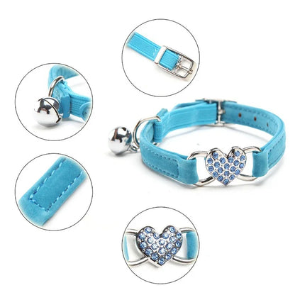 Elegant Heart Charm Velvet Cat Collar with Bell - 8 Colors