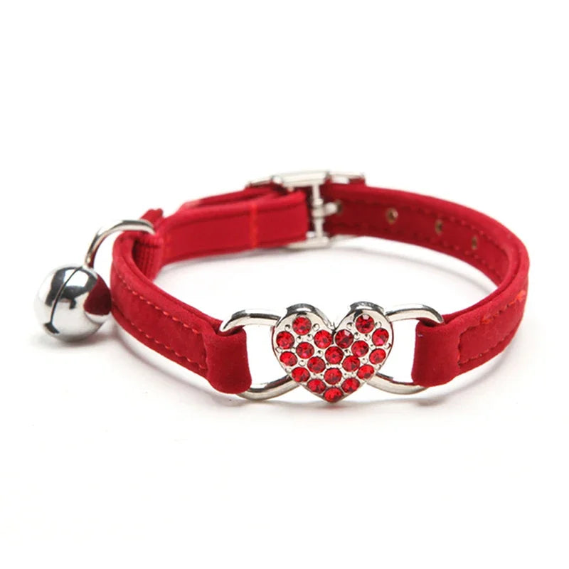 Elegant Heart Charm Velvet Cat Collar with Bell - 8 Colors